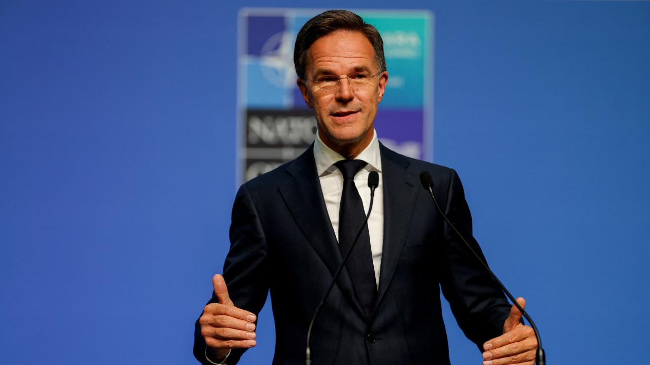 Rutte: 1 yıl önce verilen taahhütler artık hayata geçiriliyor