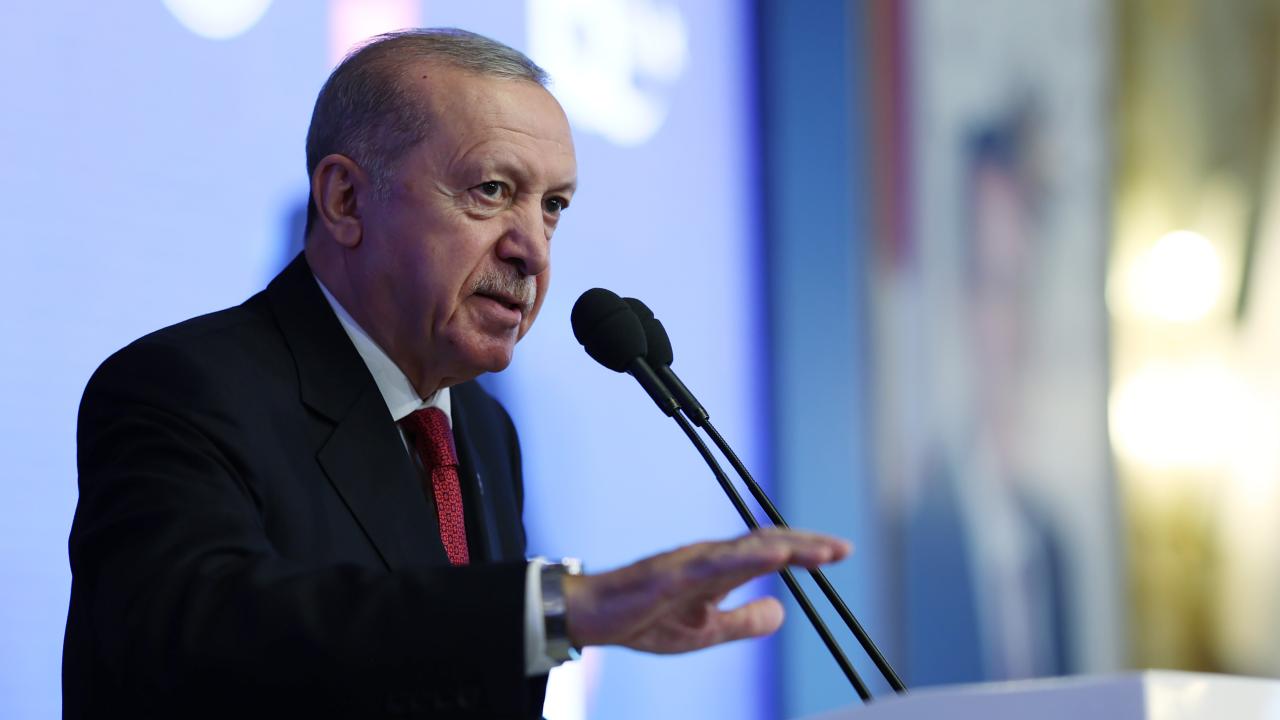 Cumhurbaşkanı Erdoğan: 10 yıl önce olduğu gibi bugün de biriz, beraberiz, tek yüreğiz