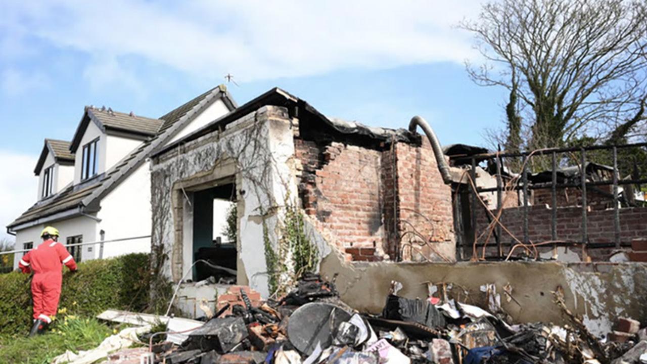 Mirastan mahrum kaldığını sanan adam çocukluk evini havaya uçurdu