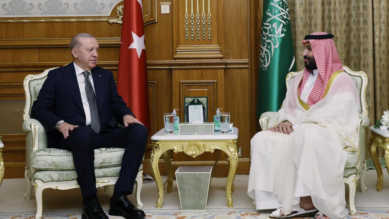Cumhurbaşkanı Erdoğan, Suudi Arabistan'a gitti