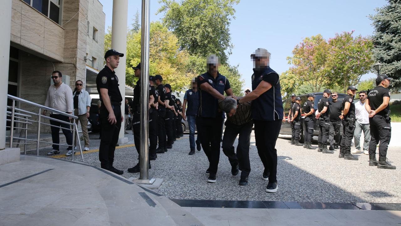 Terörist Karatepe'nin saklanmasına yardım eden şüpheli yakalandı